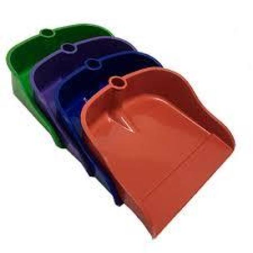 PA PLASTICA ALTA QUADRADA C/ CABO 60CM - UNI